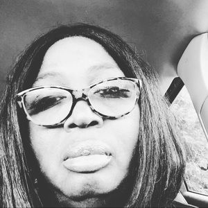 Meet your Posher, Tonia